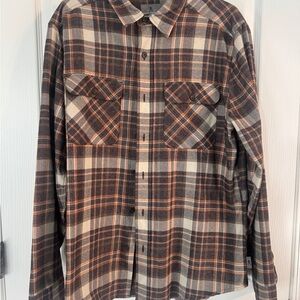 Royal Robbins Men's Plaid Shirt in Brown and Cream